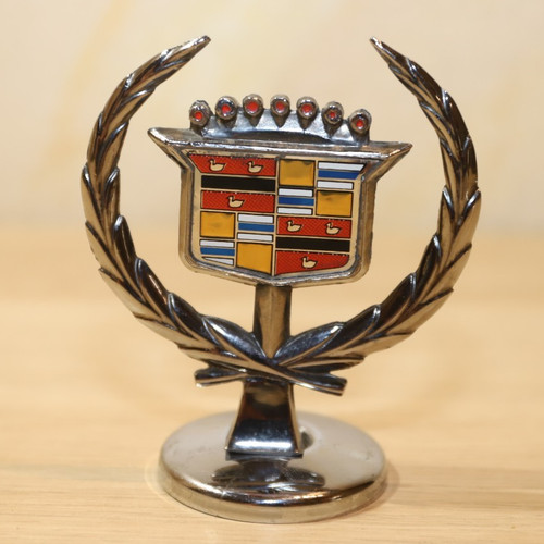 Cadillac deville kühlerfigur - cadillac,