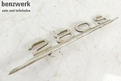 Mercedes w108 emblem - mercedes,